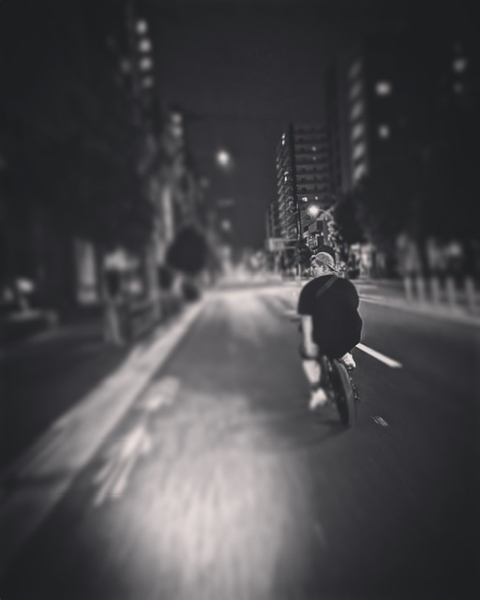 真夜中サイクリング