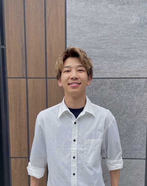 スタッフ紹介