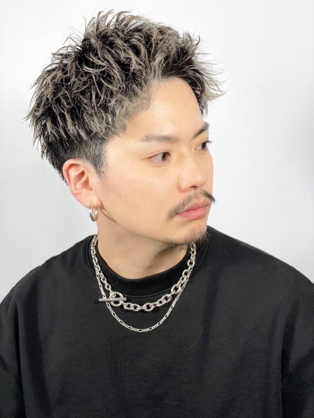 【アップバングショート】