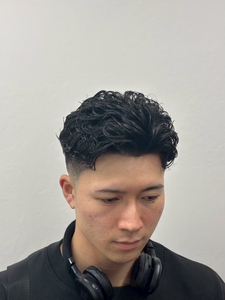 初めてのメンズパーマ、強くかかりすぎないか不安な方へ