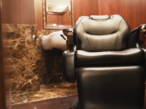 新年は髪から整える大人時間