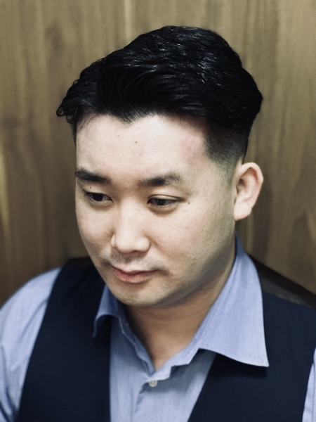 年末に差がつく大人の七三分け