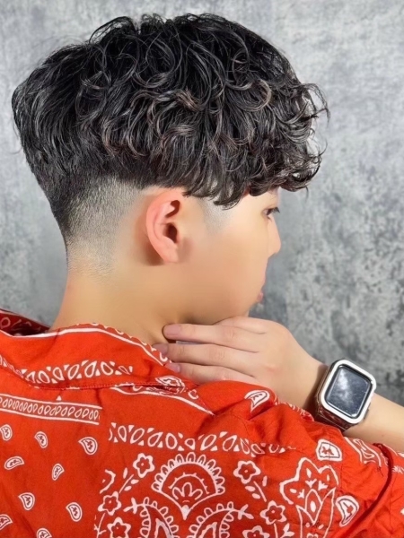 決めすぎないカッコよさ　無造作ローフェード