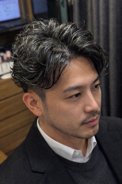 仕事も私服も決まる冬ヘア