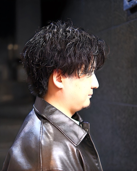 1月に映える大人の色気メンズパーマ