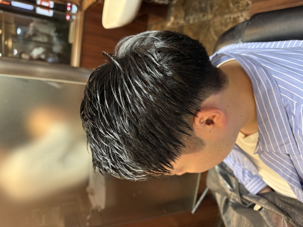 忙しい朝を楽にするメンズヘア