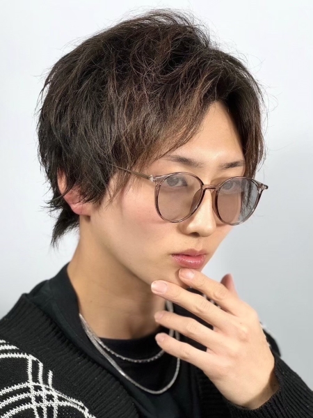 アップバングマッシュウルフ