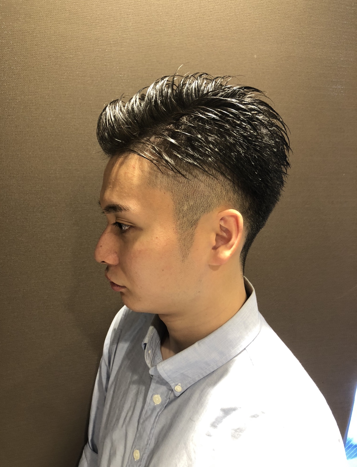 直毛ツーブロック ブログ Premium Barber 表参道店 高級理容室 床屋 ヒロ銀座ヘアーサロン