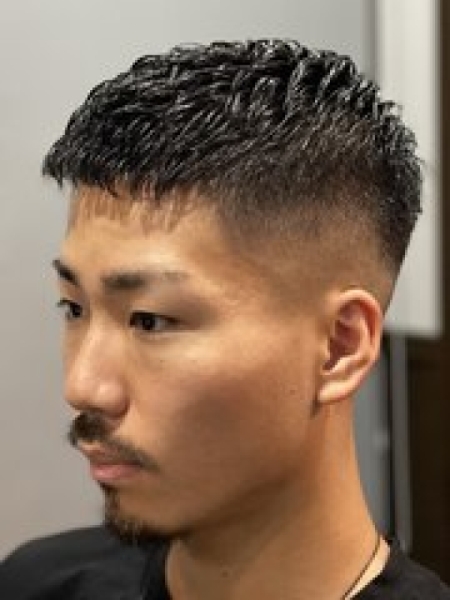 濡れパンクロップ