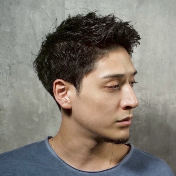 アップバングショート