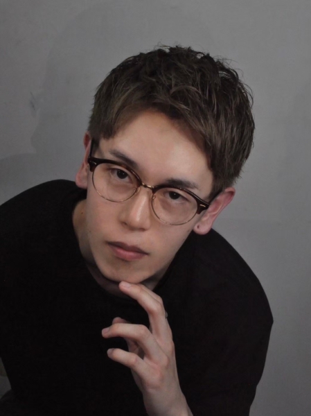 アップバングショート