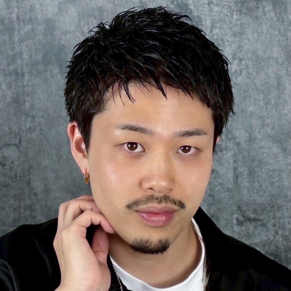 アップバングショート