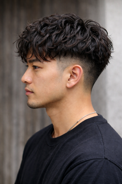 無造作が色気になるスペインカール**