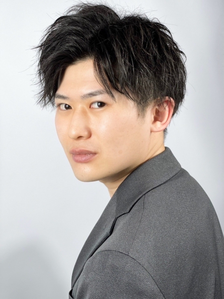 40代男性が若く見えるカットとは？