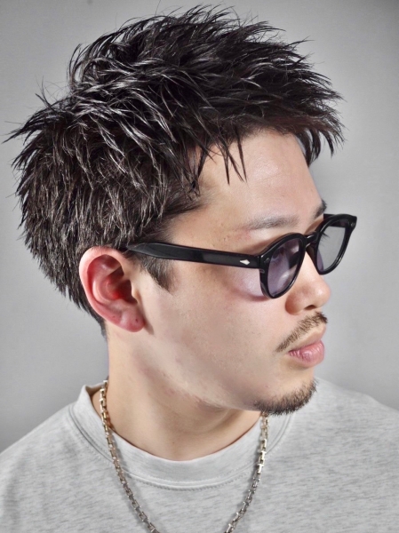 清潔感が続く大人のアイロンパーマ**