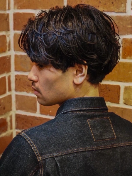 センターパート×ニュアンスウェーブ