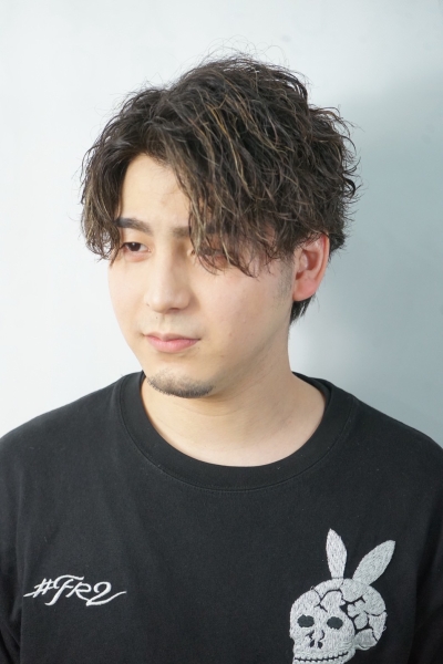 春に人気の爽やかメンズパーマ