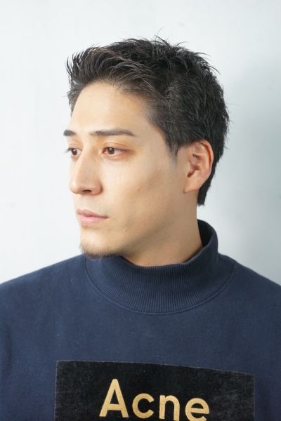 4月は大人フェードで好印象