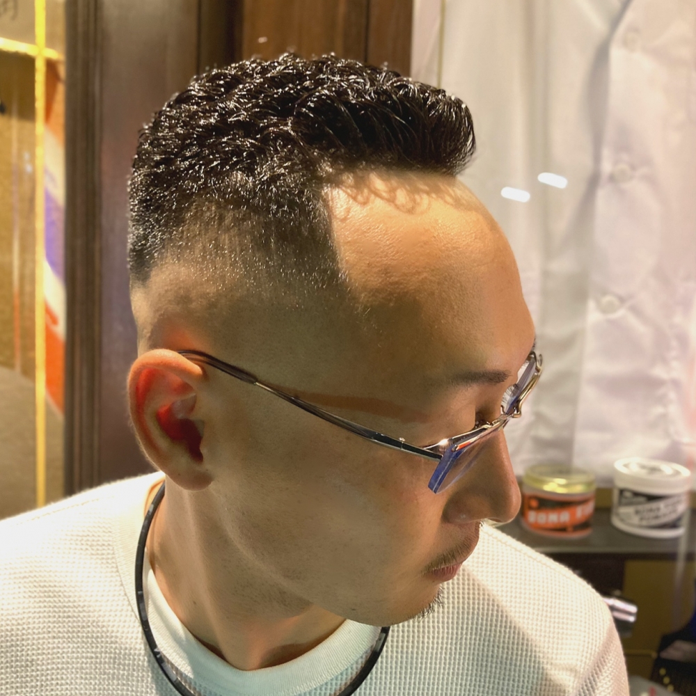 薄毛カバー M字ハゲに似合う ヘアカタログ 高級理容室 床屋 ヒロ銀座ヘアーサロン