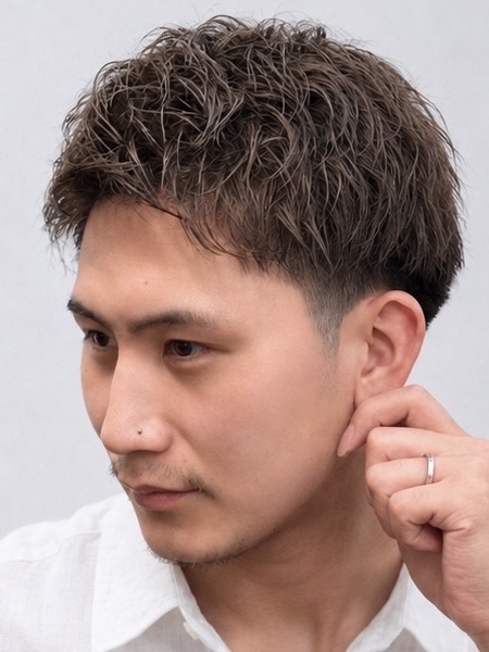 夏髪は短く清潔感を