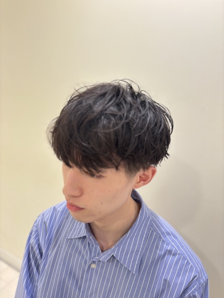 ナチュラルに決まるメンズヘア