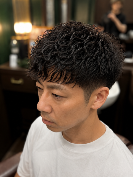夏に映える大人の濡れ感パーマ