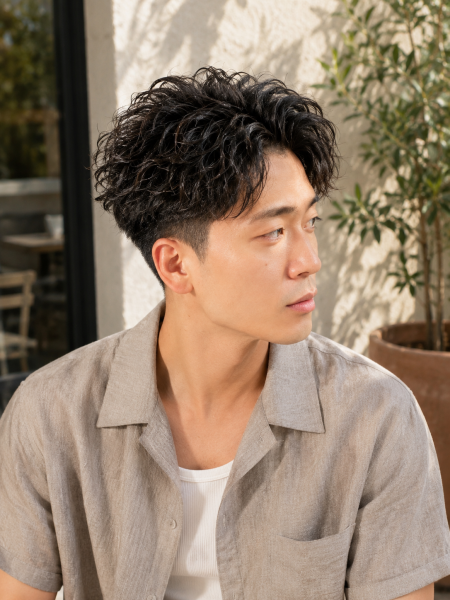 夏に人気の爽やか波巻きパーマ