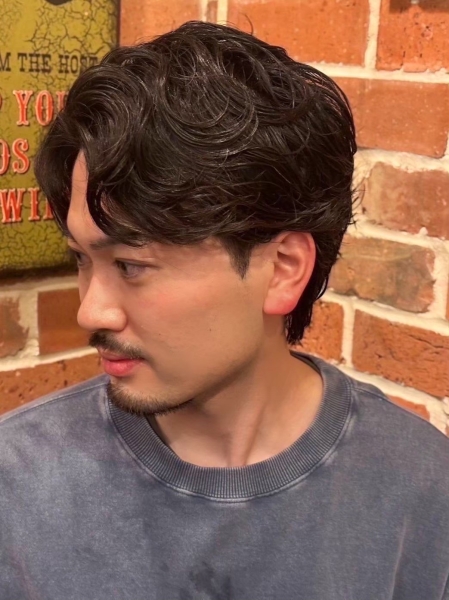 メンズセンターパート