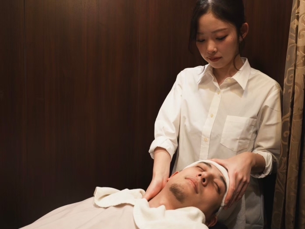 男のための贅沢顔マッサージ体験
