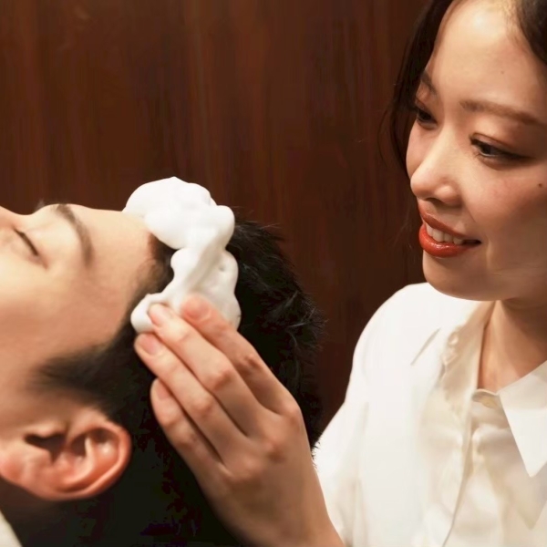清潔感と癒しを叶える大人のヘッドスパ