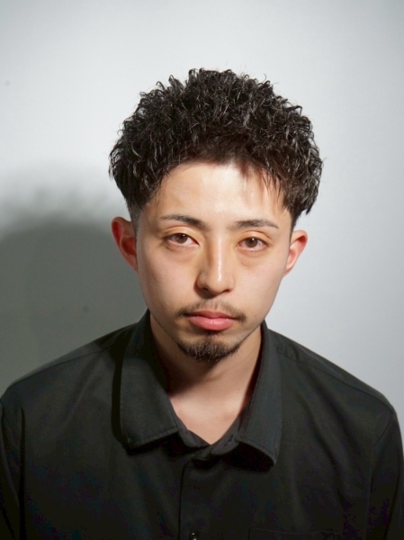 短髪×ツイストスパイラルで爽やかに