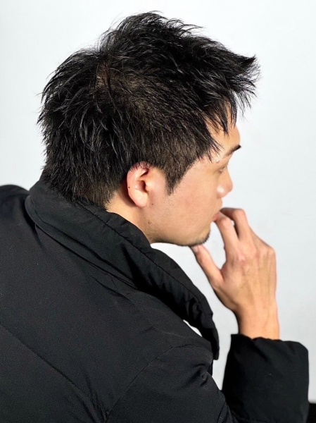 秋の爽やか黒髪ショートで清潔感UP