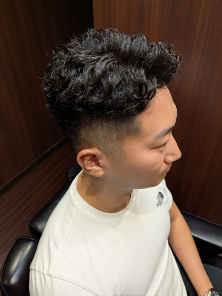 強めパーマフェード