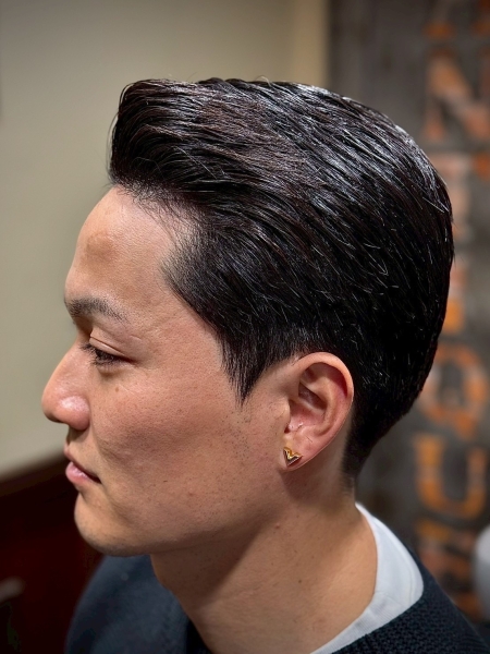 男の身だしなみ。バーバースタイルで気合を入れる