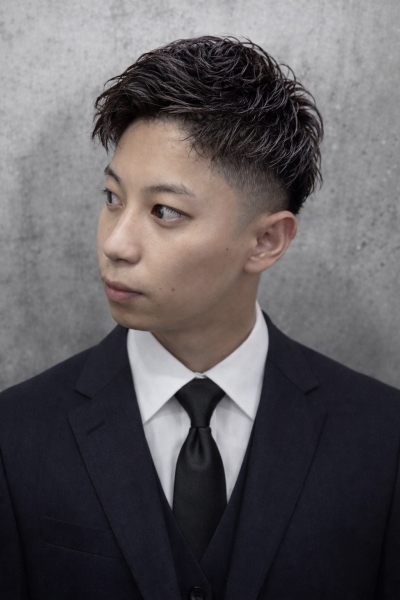 ビジネスマンにも大人気のバーバー