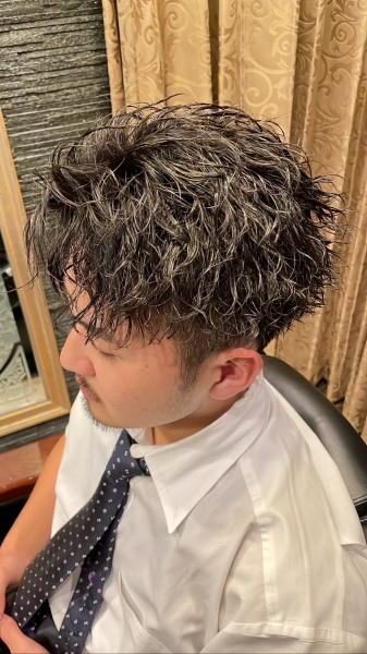 仙台　ツイストスパイラルパーマ　barber