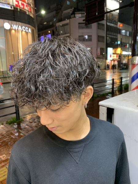 波巻きパーマ