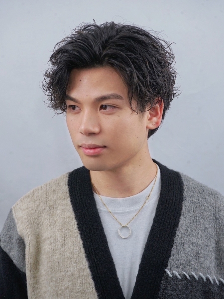 大人男子に似合うシャドウパーマ