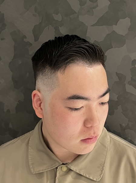 フェザーアップ×ハイスキン