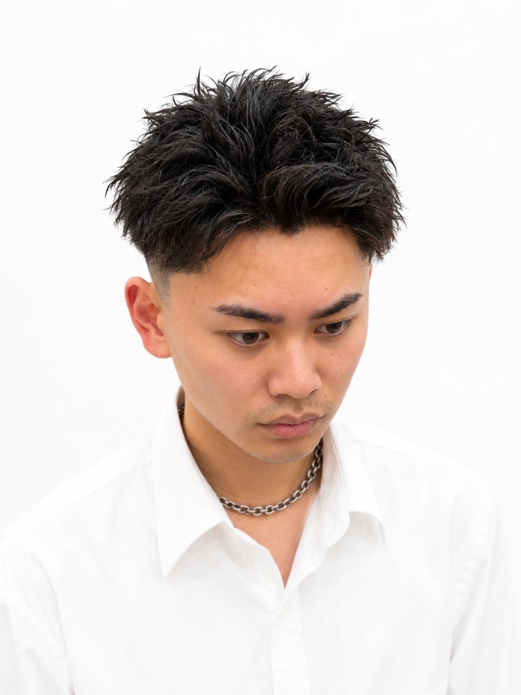 梅雨こそ人気のスパイキーショート