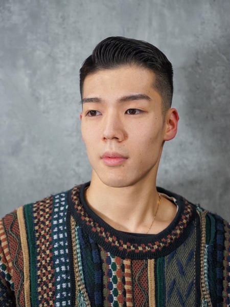 広島で横が膨らむ・短髪が似合わないと感じる方へおすすめのメンズヘア