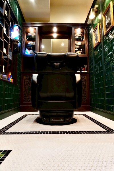 広島で月曜日に通える理容室｜無理なく整えるメンズカット