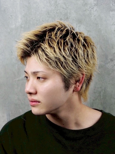 短髪こそメッシュ・ブリーチで差がつく！