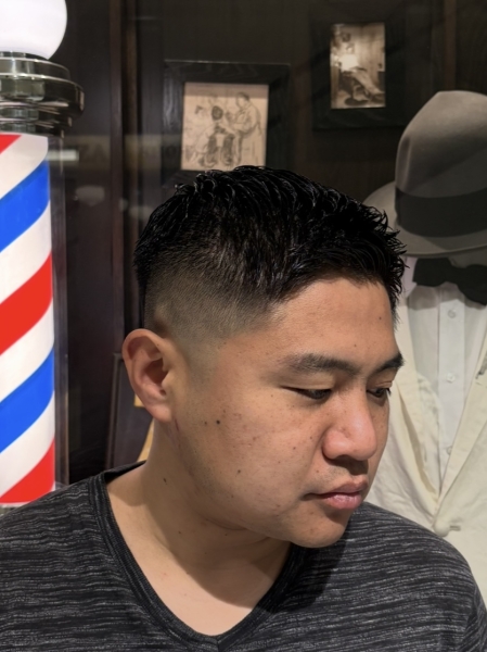 フェードフェザーアップ