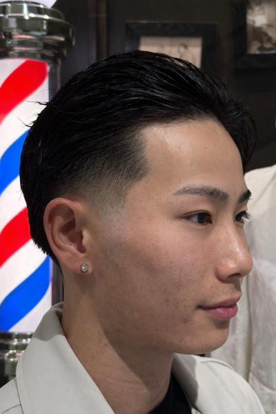 スリックバックフェード