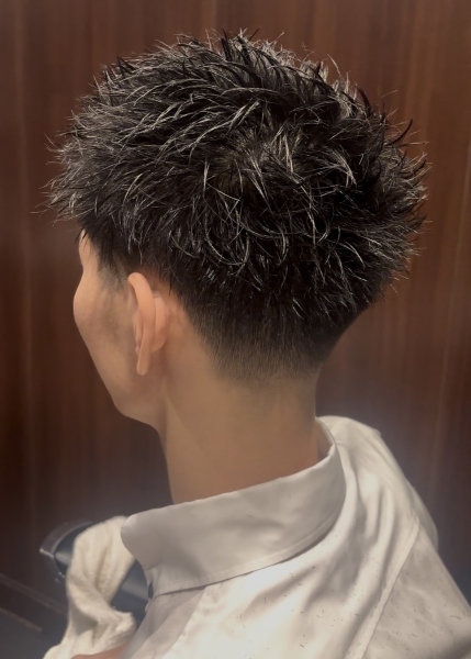 フェード×スパイキーショート