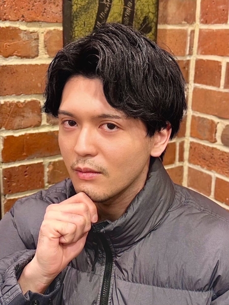 清潔感あふれる大人センターパート