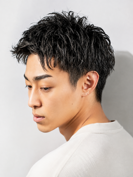 清潔感抜群のニュアンスショート