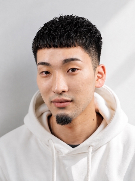 フェード×クロップで作る男らしい短髪