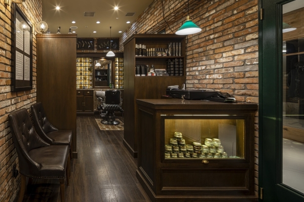 名古屋で男を磨くならヒロ銀座本店